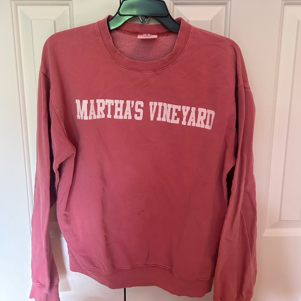 Lobster red Martha's Vineyard crewneck size small